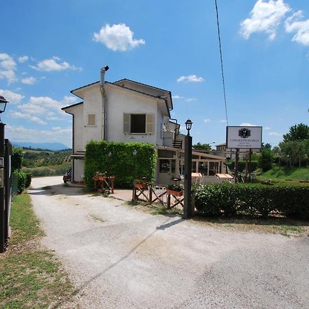 Hotel & Ristorante L'Angoletto In Selci Selci  Kültér fotó