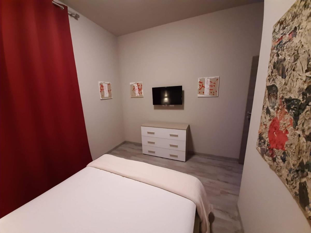 Hotel & Ristorante L'Angoletto In Selci Selci  Kültér fotó
