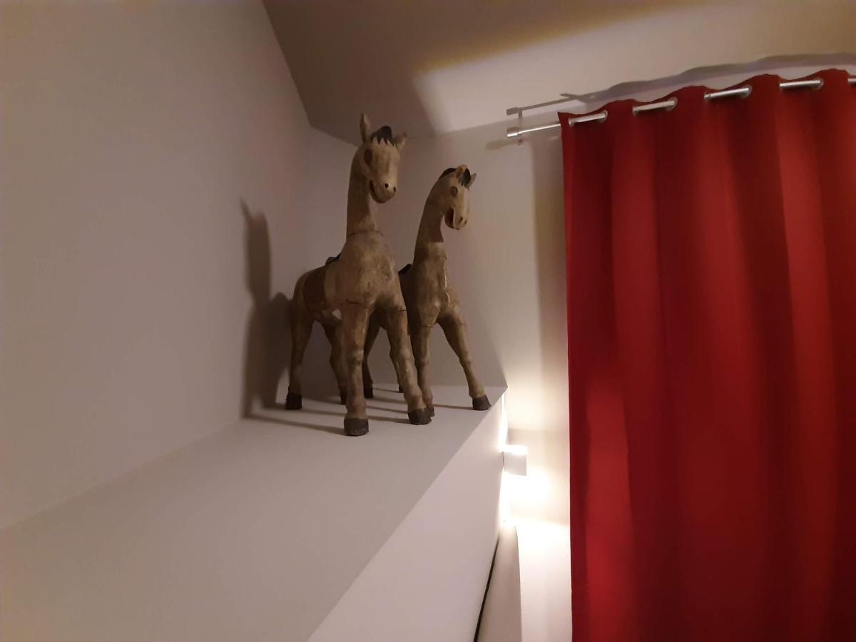 Hotel & Ristorante L'Angoletto In Selci Selci  Kültér fotó