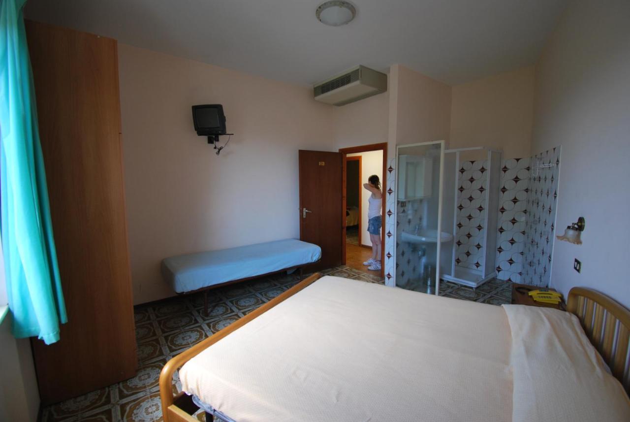 Hotel & Ristorante L'Angoletto In Selci Selci  Kültér fotó
